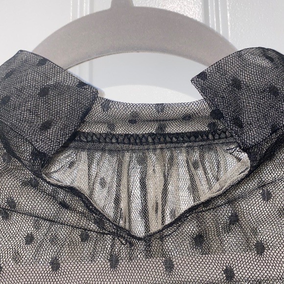 SHEER CROP LONG SLEEVE MUST HAVE! - Picture 7 of 7